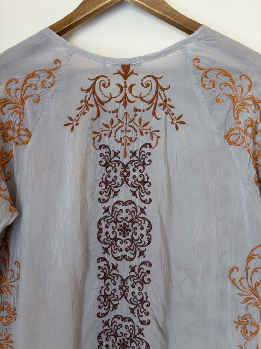 Johnny Was Grey Embroidered Tunic Top Small - Picture 4 of 6